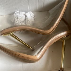 Stylish fashion nova heels